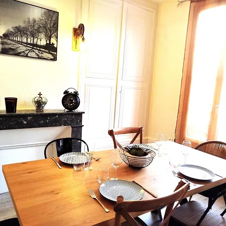 Bel Plein Coeur D'angouleme Apartment