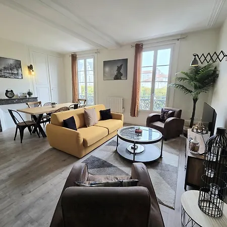 Bel Plein Coeur D'angouleme Angulema